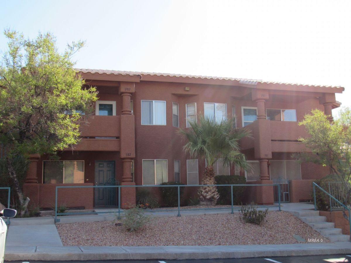 940 Mesquite Springs - Photo 1