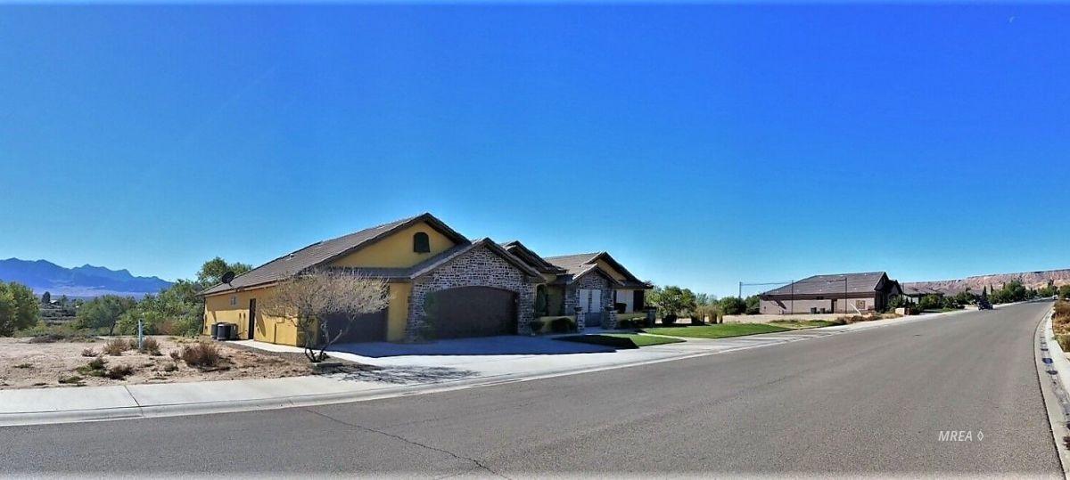 773 Hagens Alley - Photo 1