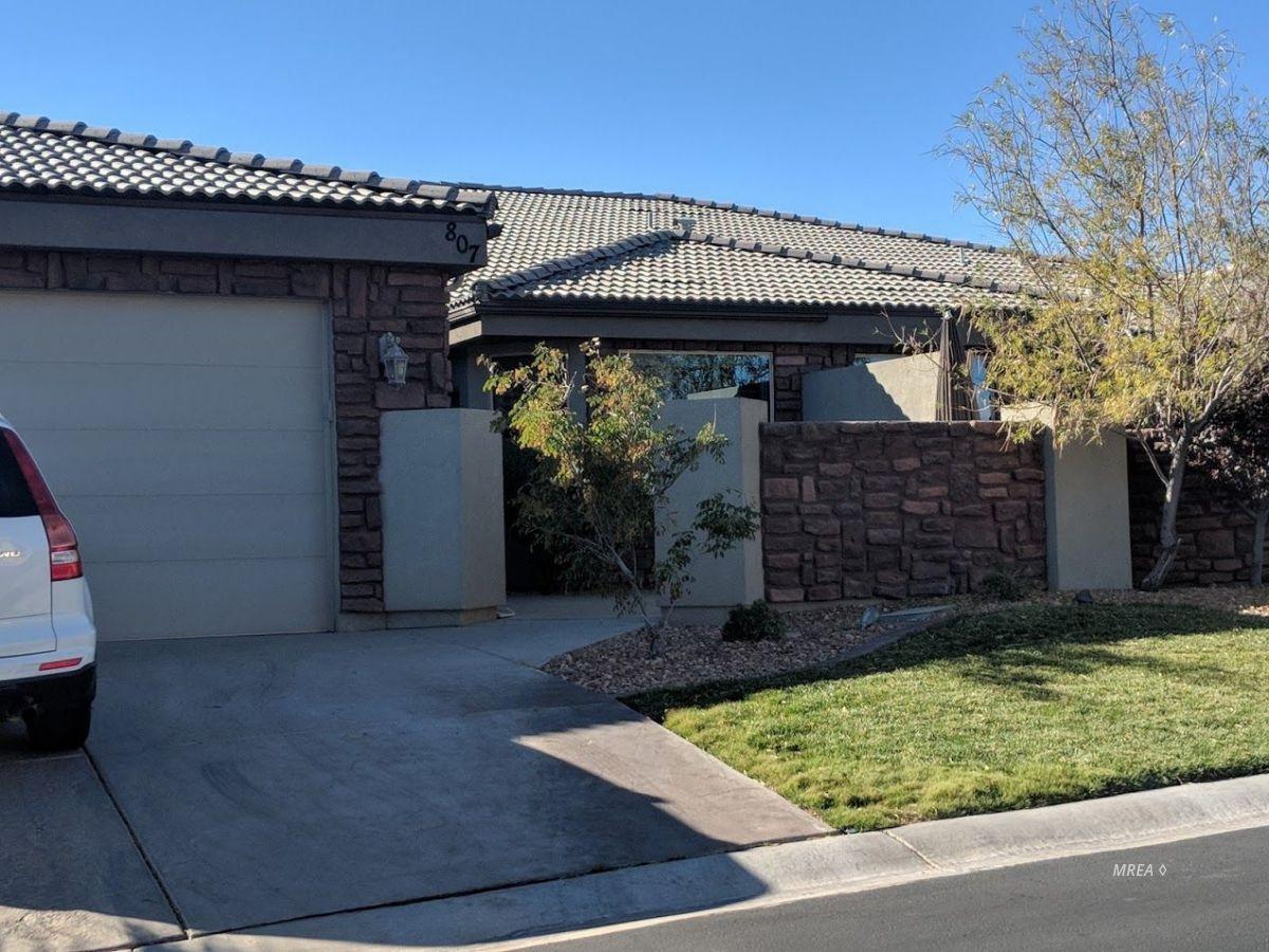807 Cinco Ct - Photo 1