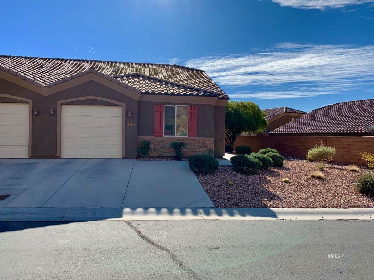862 Siena Ln - Photo 1
