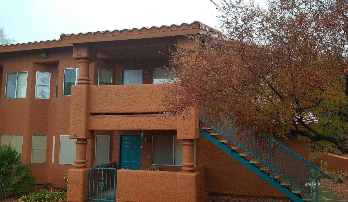 912 Mesquite Springs Dr - Photo 1