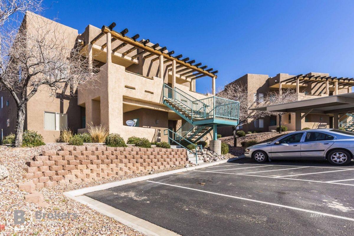 470 Turtleback Rd - Photo 1