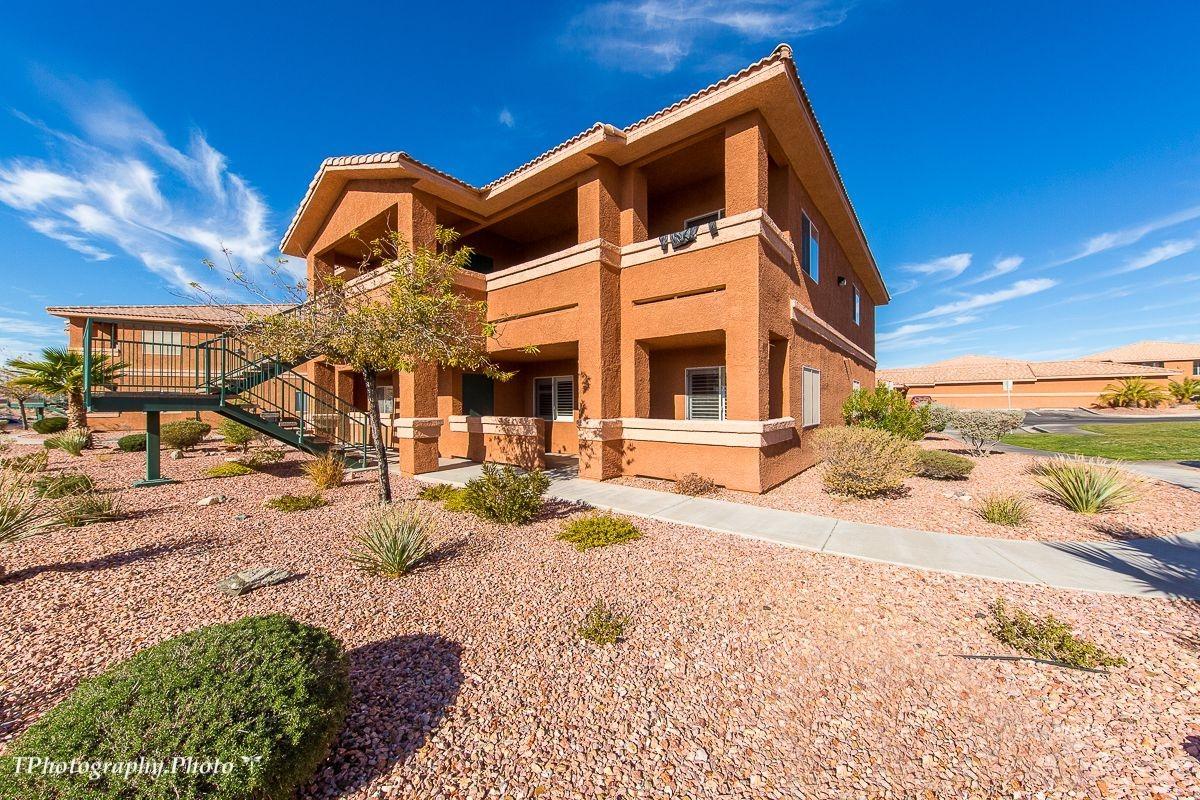 313 Haley Way - Photo 1