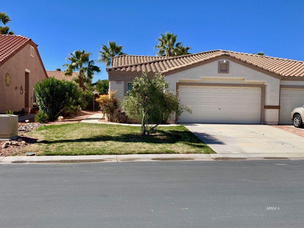 577 Torrey Pines Dr - Photo 1
