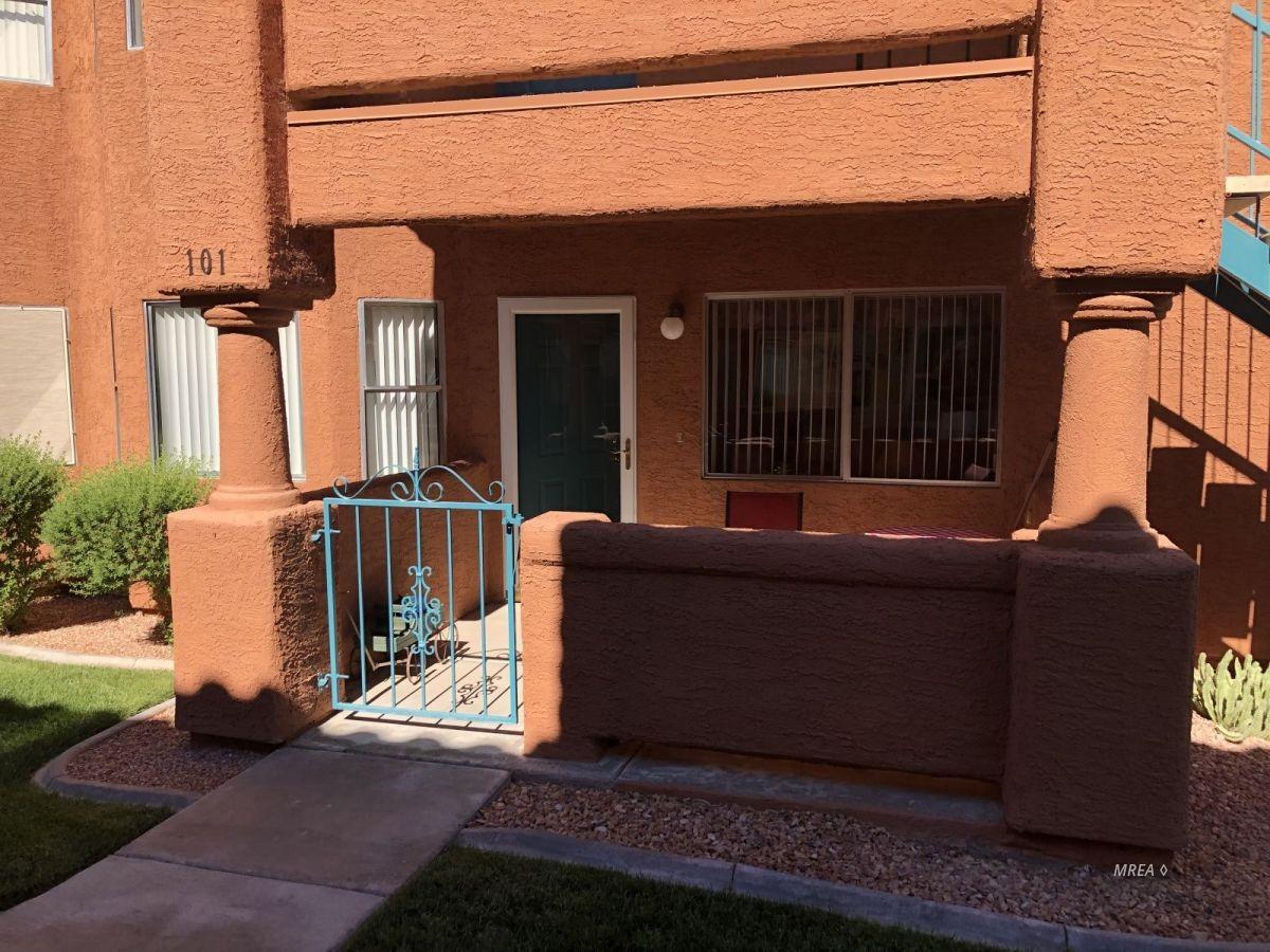 990 Mesquite Springs Dr - Photo 1