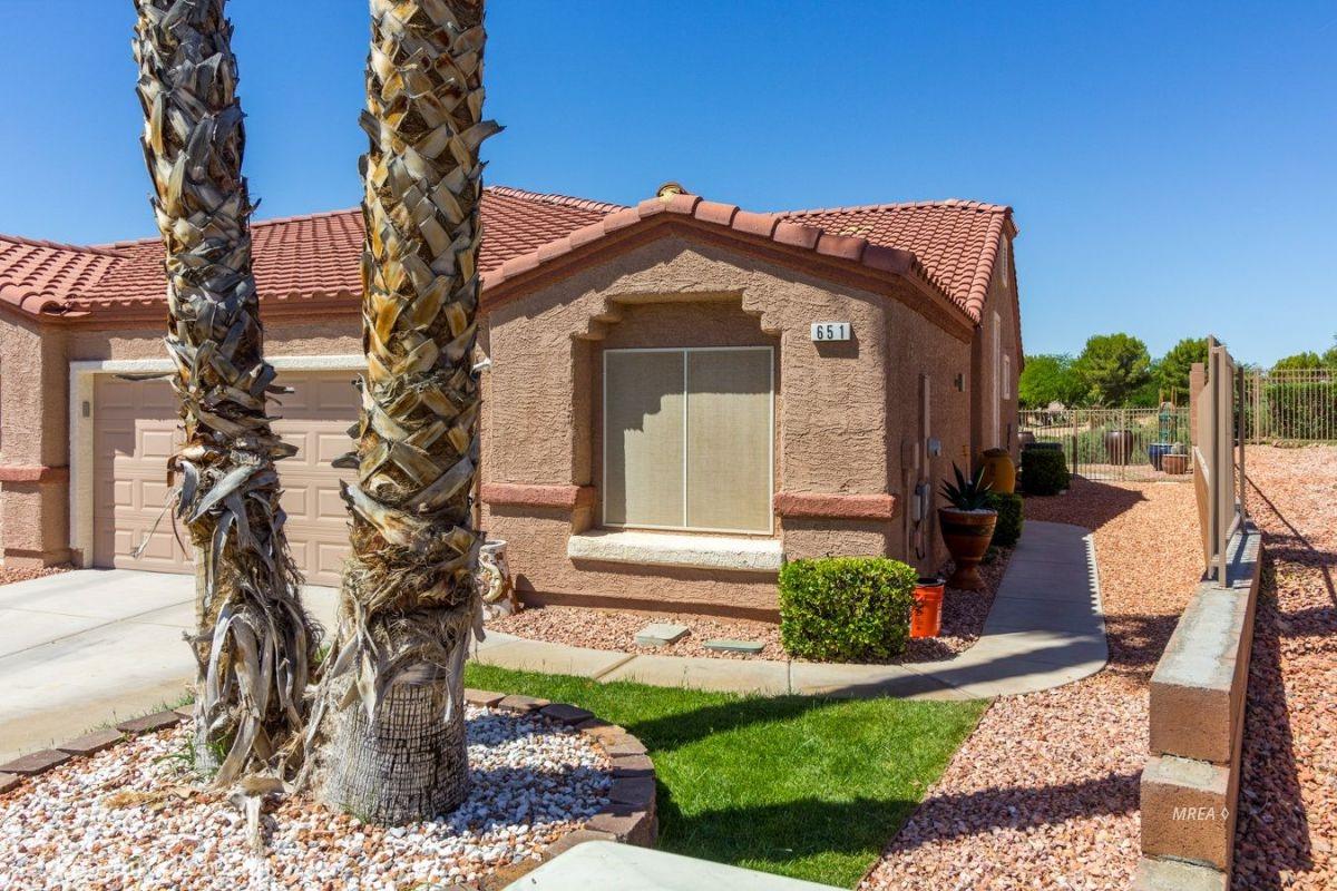 651 Del Lago Dr - Photo 1