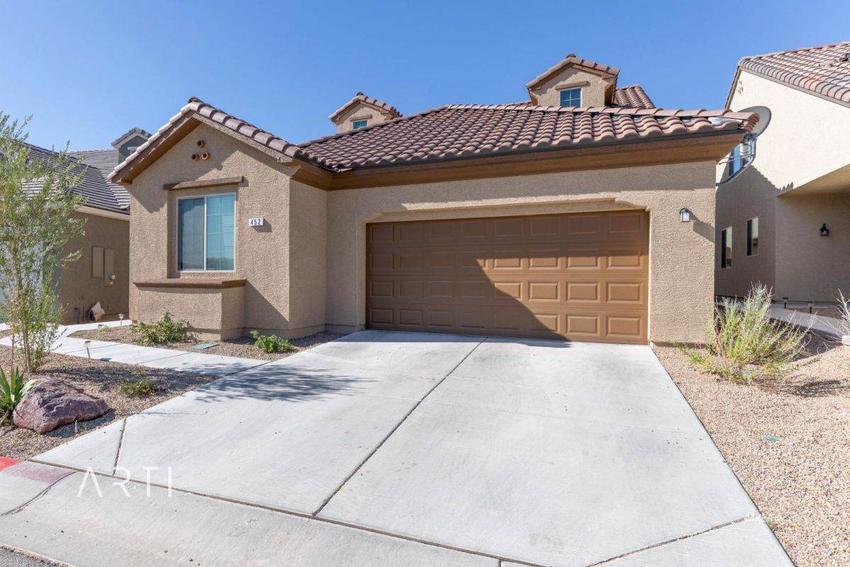 452 Verbena Ln - Photo 1