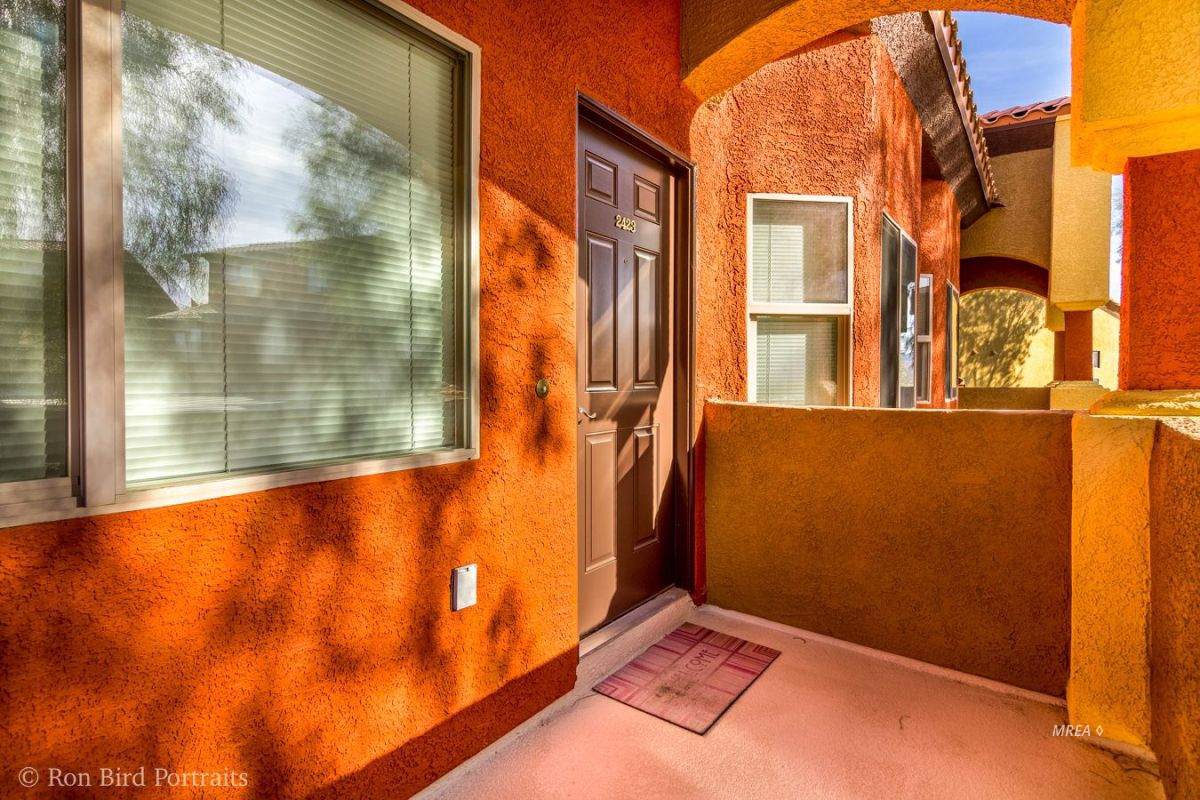 890 Kitty Hawk Dr - Photo 1