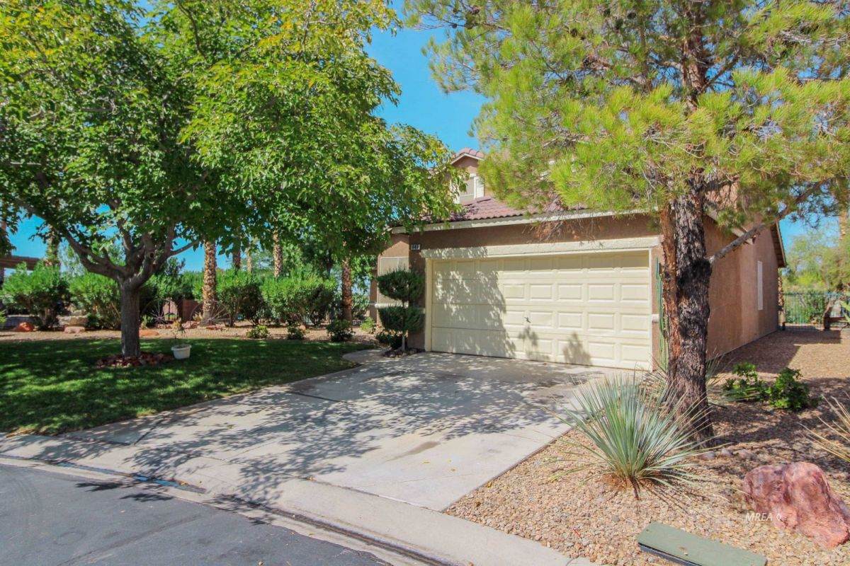 445 Canyon - Photo 1