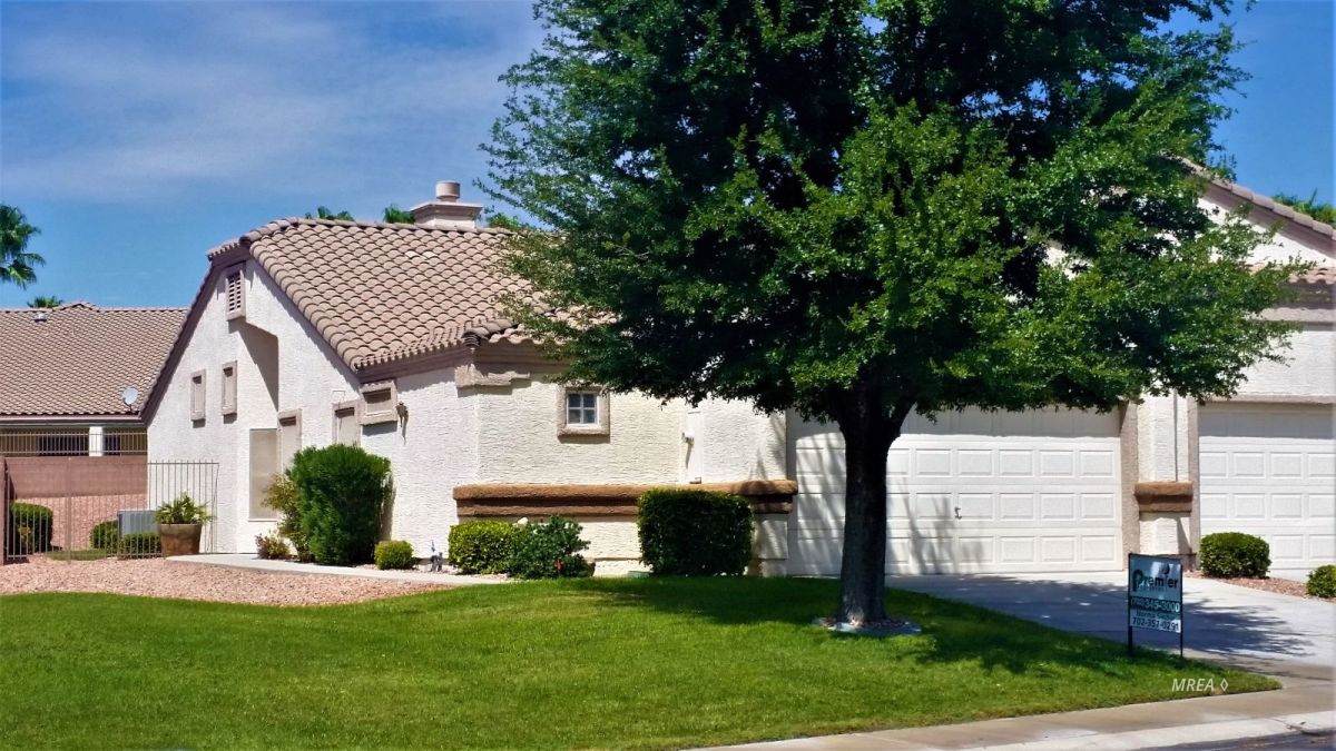 795 Southridge Dr - Photo 1