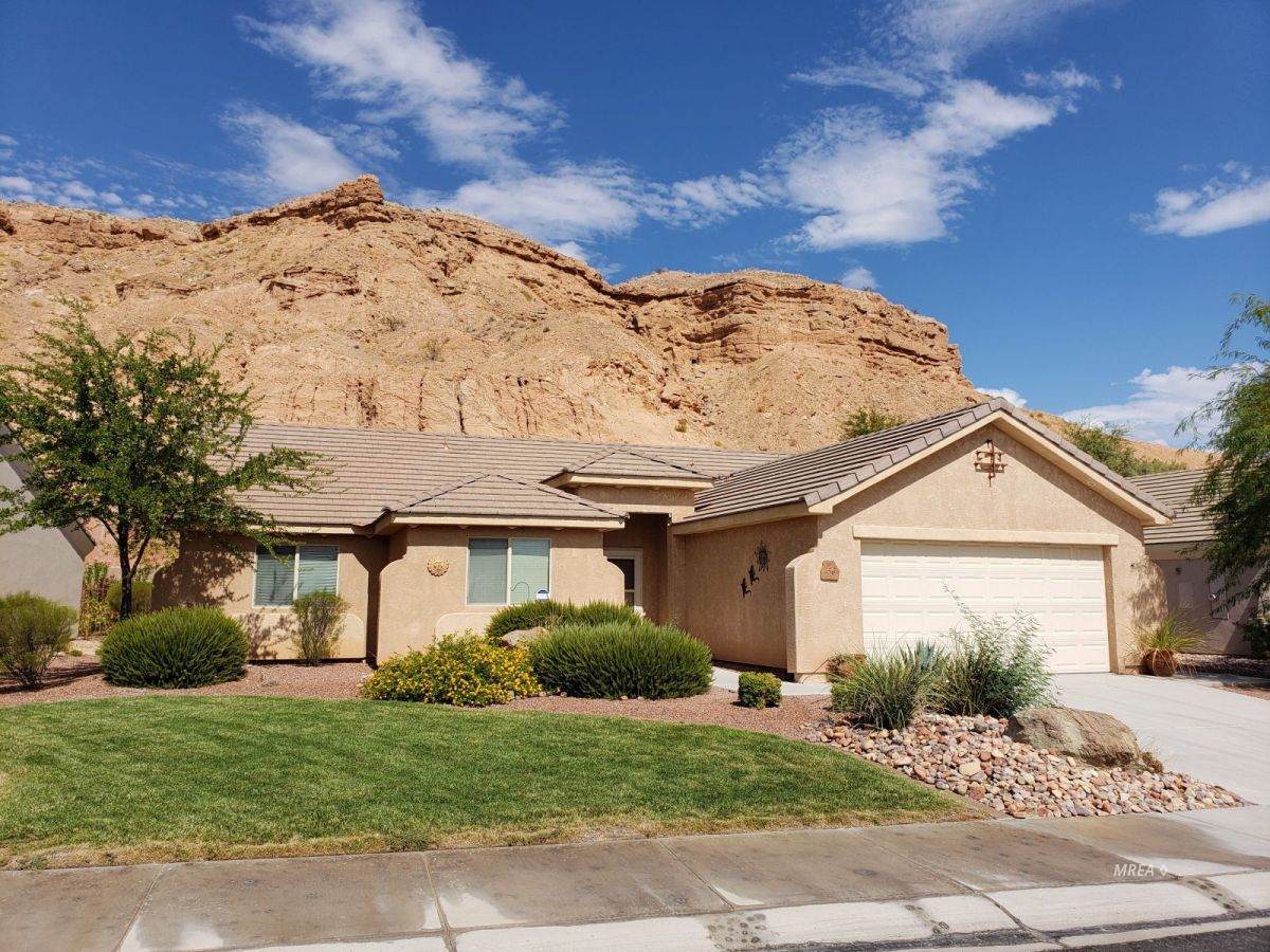 456 Raven Way - Photo 1