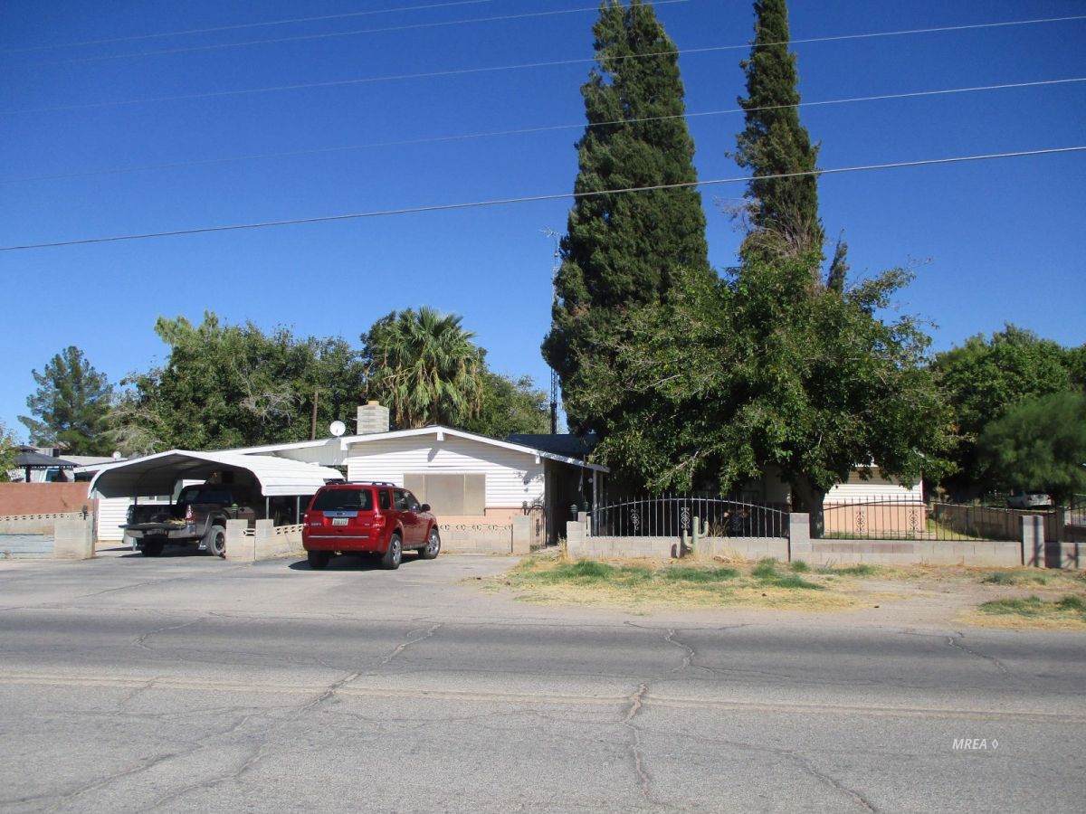 440 Cooper St - Photo 1