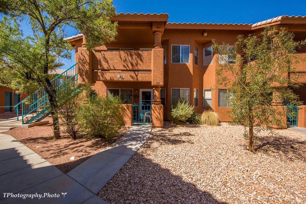 877 Mesquite Springs Dr - Photo 1