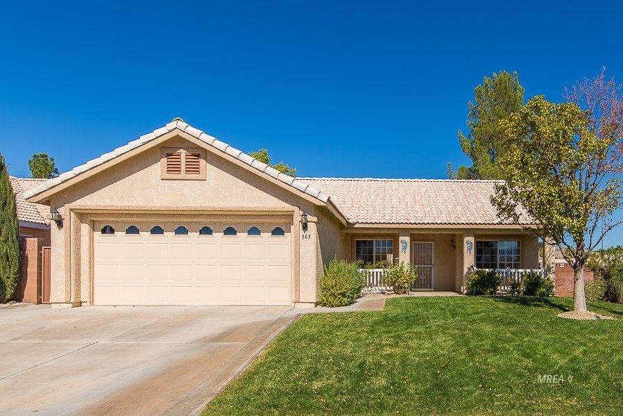 565 Mesquite Blvd - Photo 1