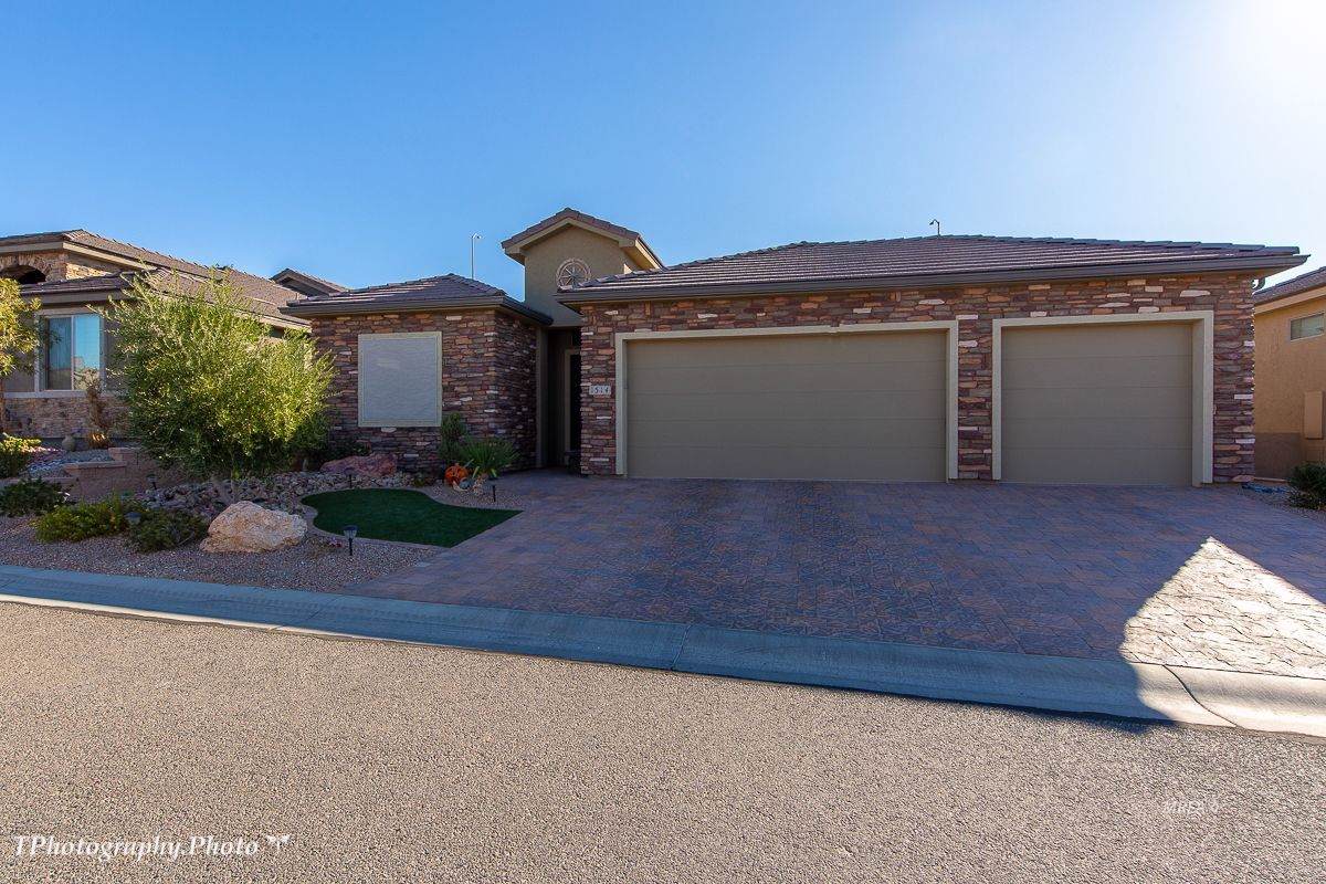 1514 Royal Vista Ln - Photo 1