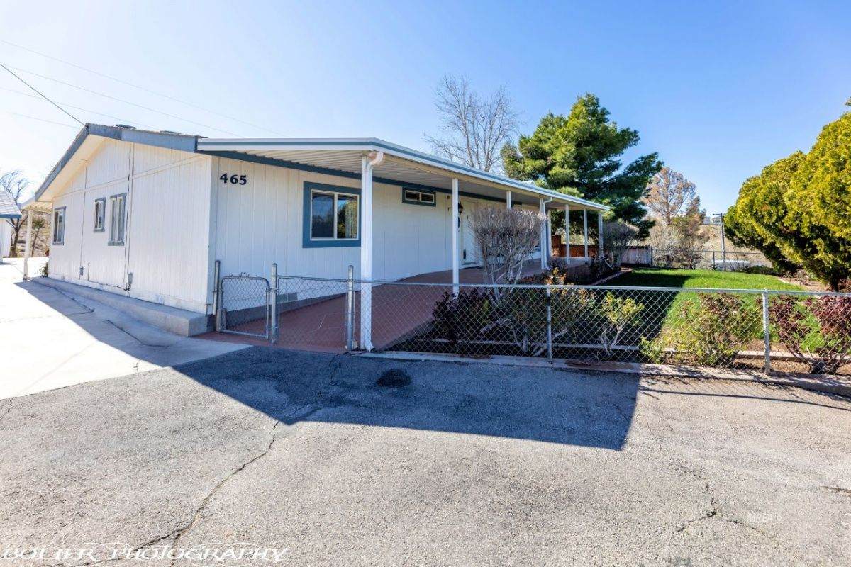 465 Watertower Ln - Photo 1