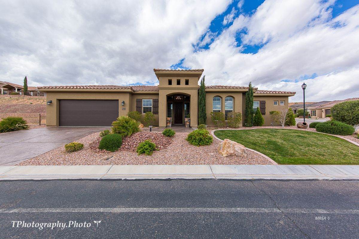 738 Tivoli Crescent - Photo 1