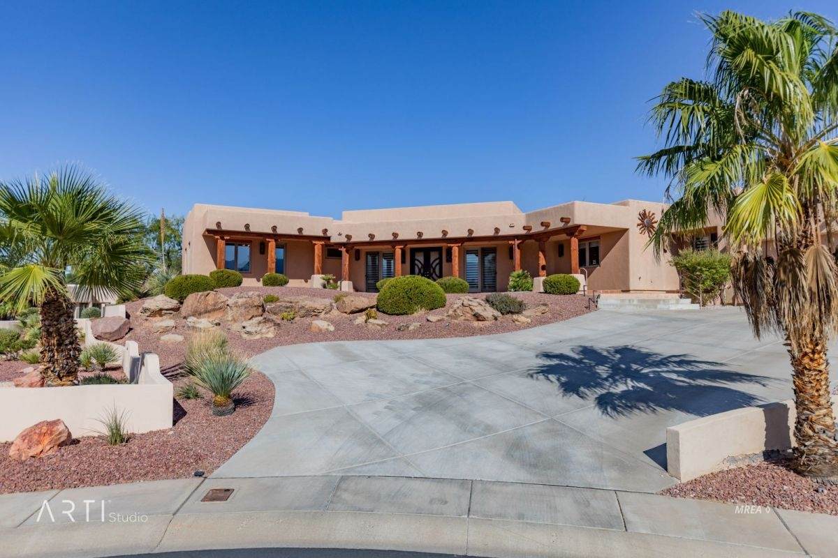 477 Terraces Ct - Photo 1