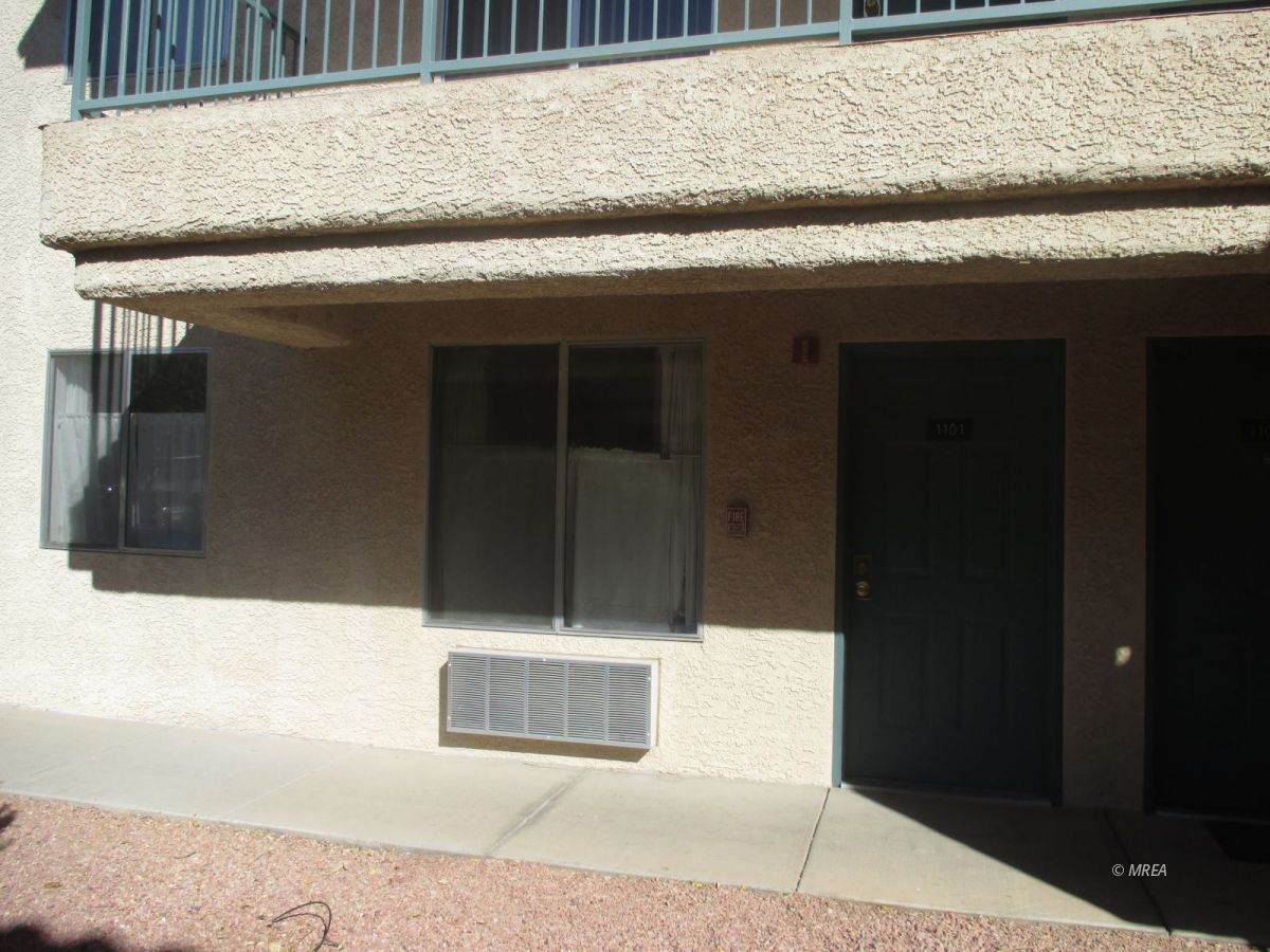100 Pulsipher Ln - Photo 1