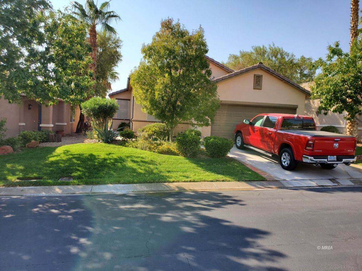 481 Canyon Dr - Photo 1