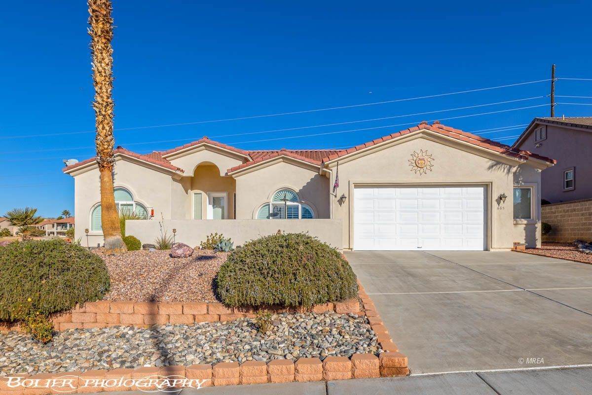 685 Vista Dr - Photo 1