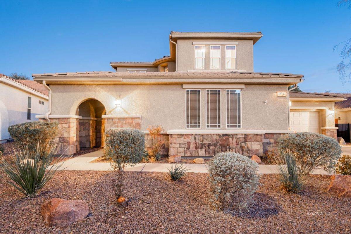 1156 Pebble Creek Blf - Photo 1