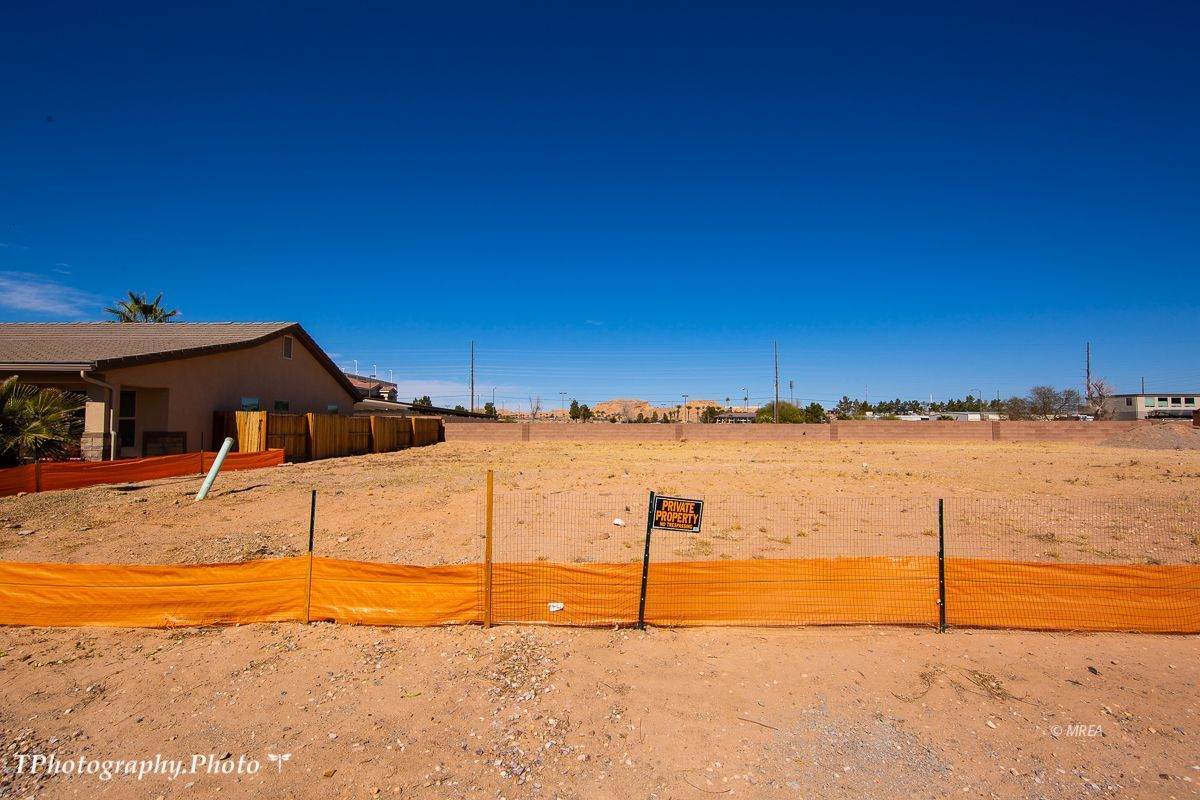 847 Santa Theresa Way - Photo 1