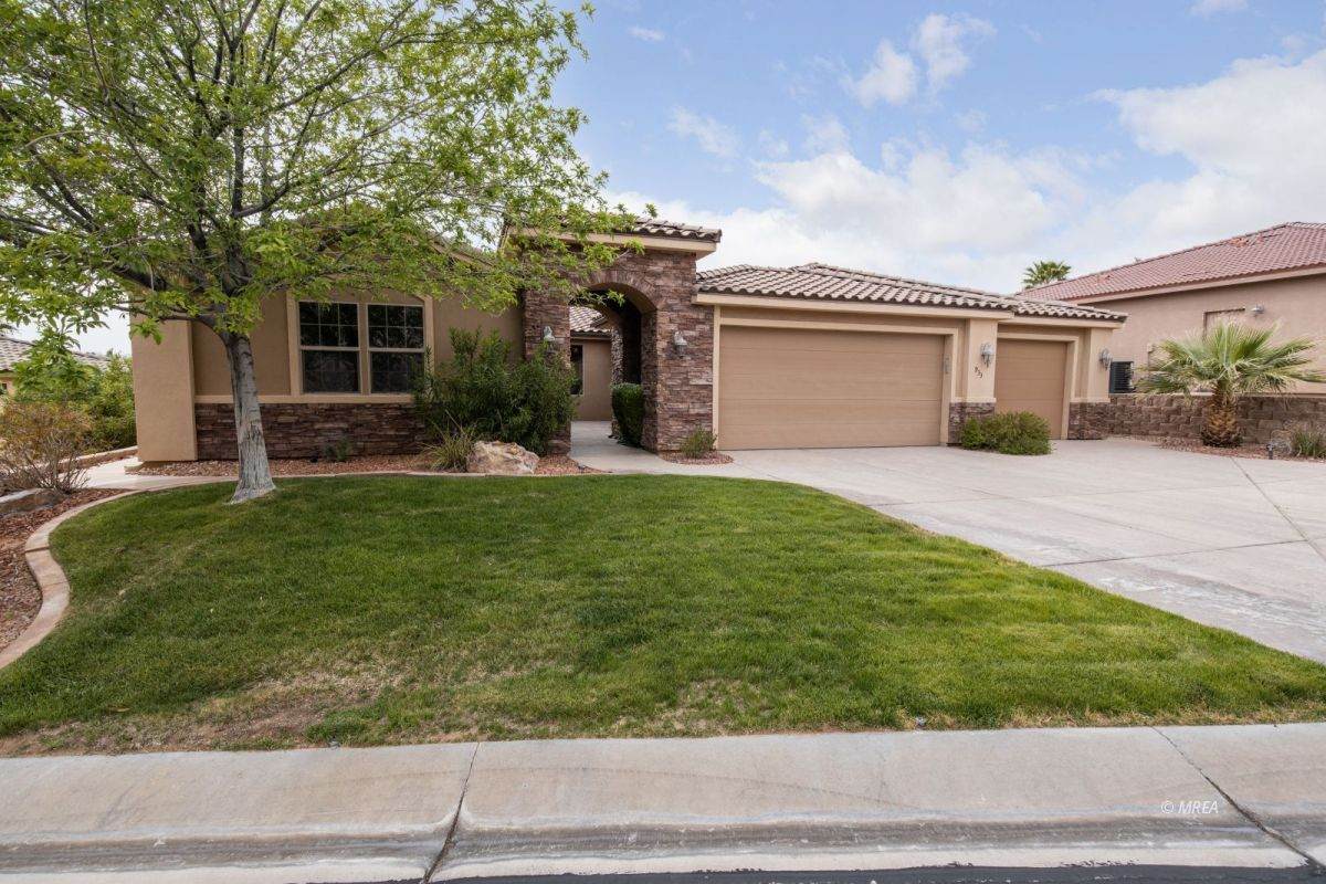 933 Carrera Court - Photo 1