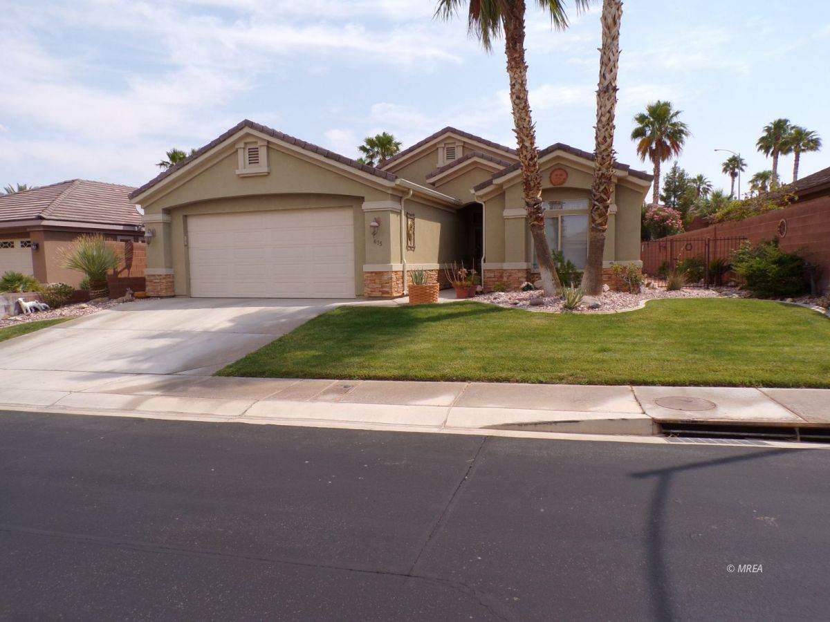 675 Paloma Cir - Photo 1