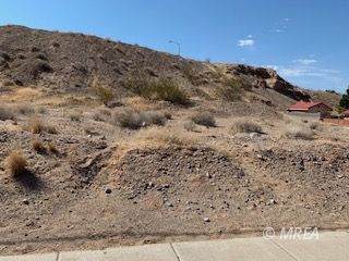 750 Hillside Dr - Photo 1