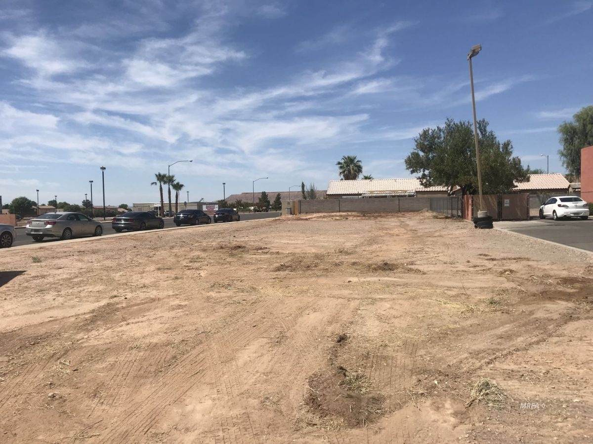 391 Riverside Rd - Photo 1