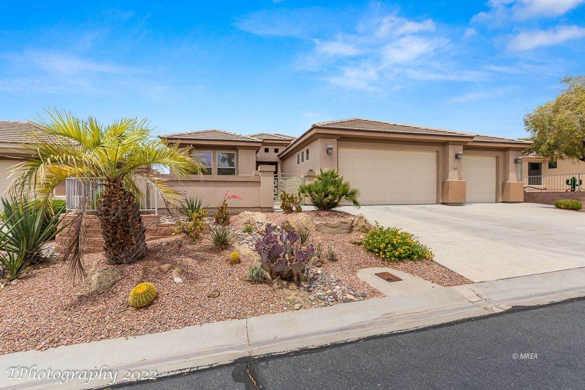 469 Highland View Ct - Photo 1