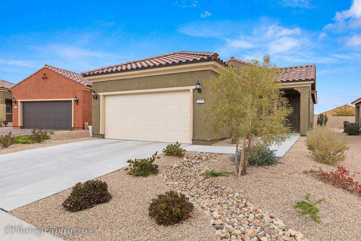 1156 Autumn Ln - Photo 1