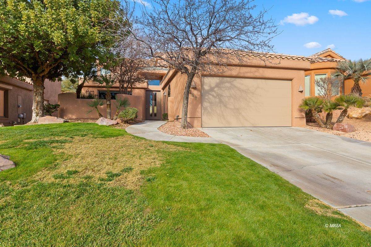 257 Pinnacle Ct. - Photo 1