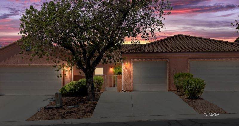 731 Appletree Ln - Photo 1