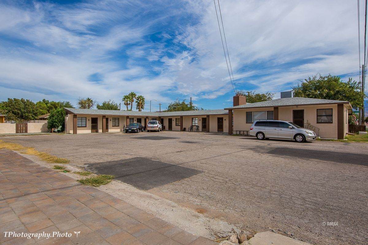 233 Mesquite Blvd - Photo 1