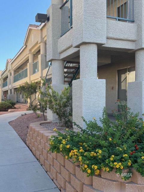 100 Pulsipher Ln - Photo 1