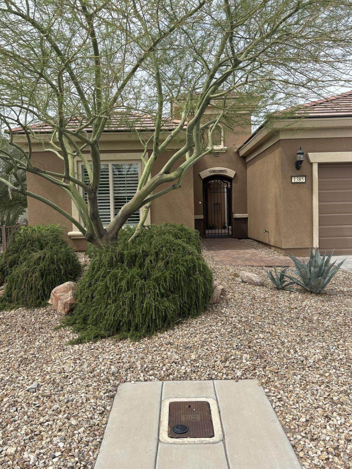 1385 Saddle Horn Ct - Photo 1