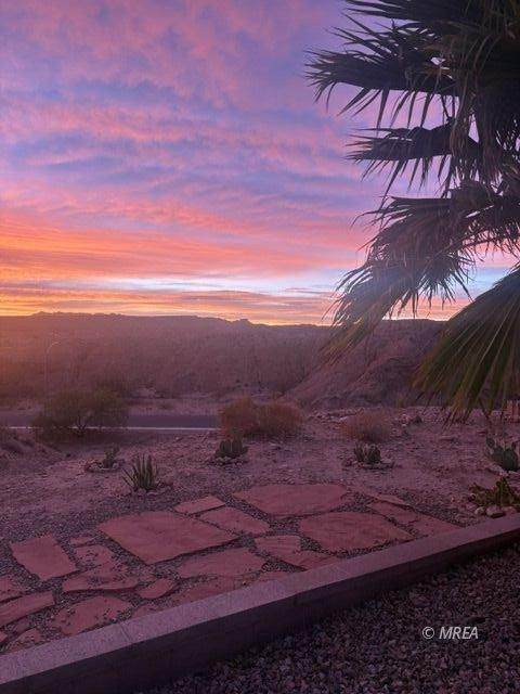 https://bt-photos.global.ssl.fastly.net/mesquite/orig_boomver_1_1128189-2.jpg