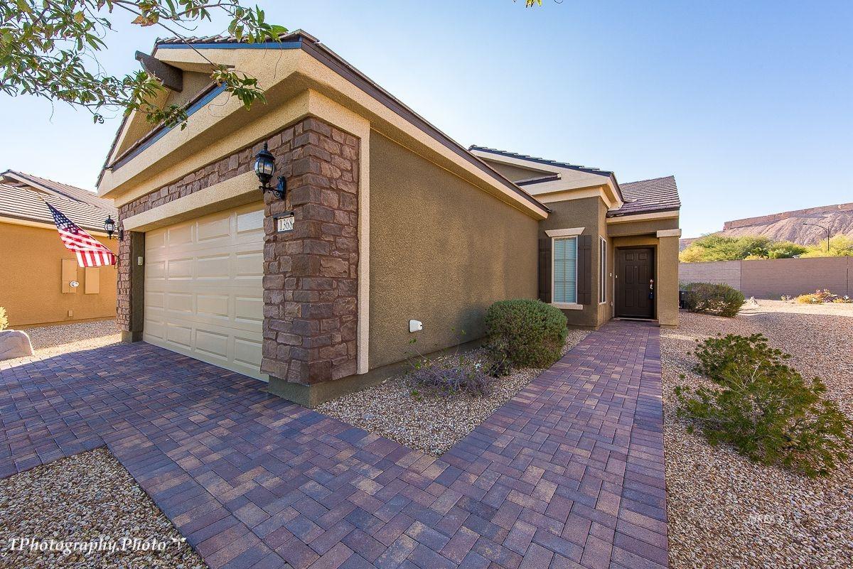 1368 Beehive Ln - Photo 1
