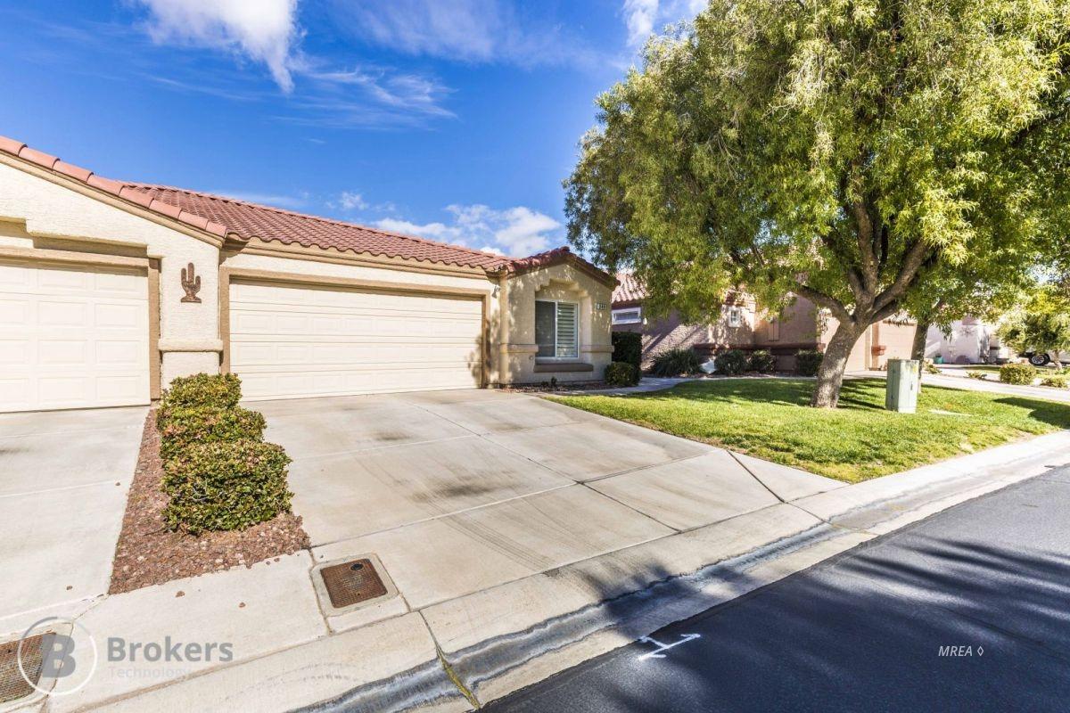 549 Beacon Ridge Way - Photo 1