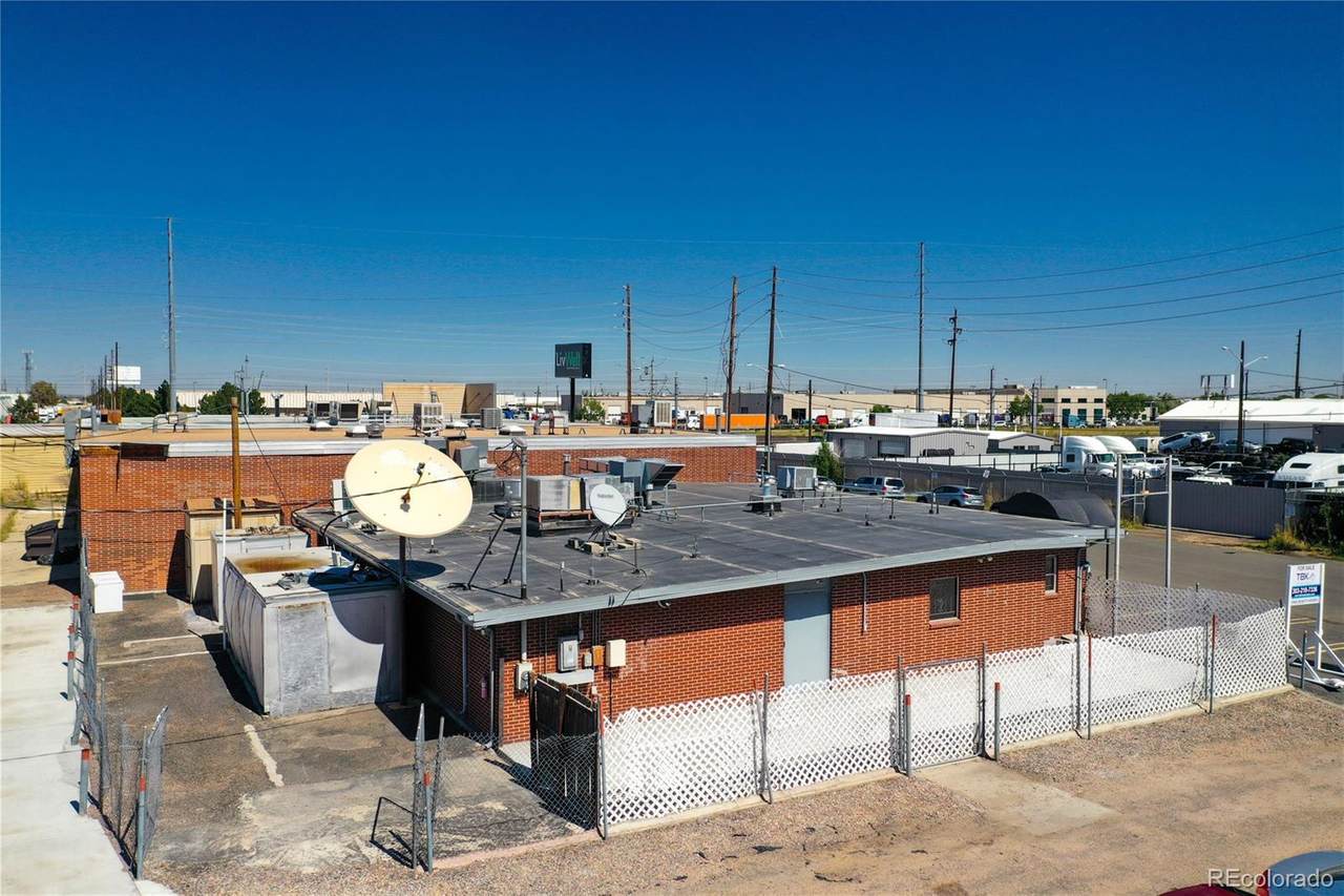 3925 Oneida Street - Photo 1