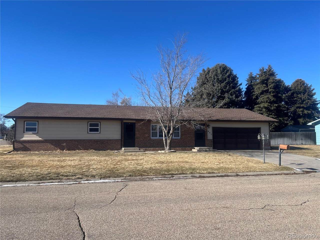 821 13th Street - Photo 1