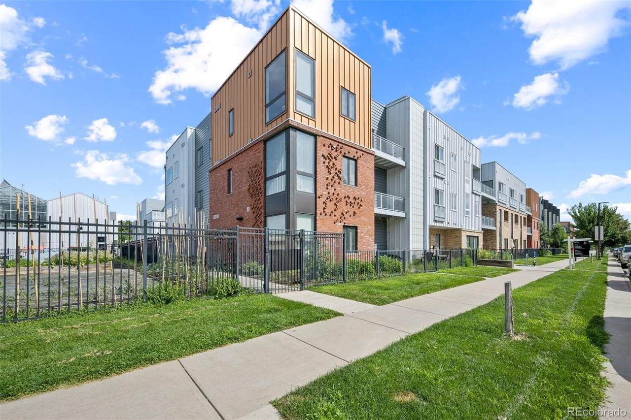 2525 Arapahoe Street - Photo 1
