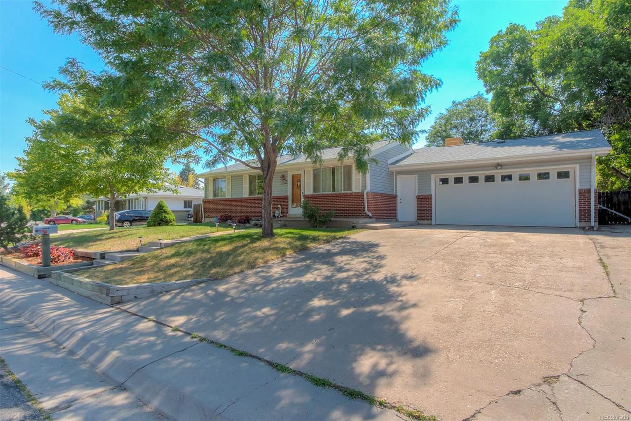 5265 Beech Street - Photo 1