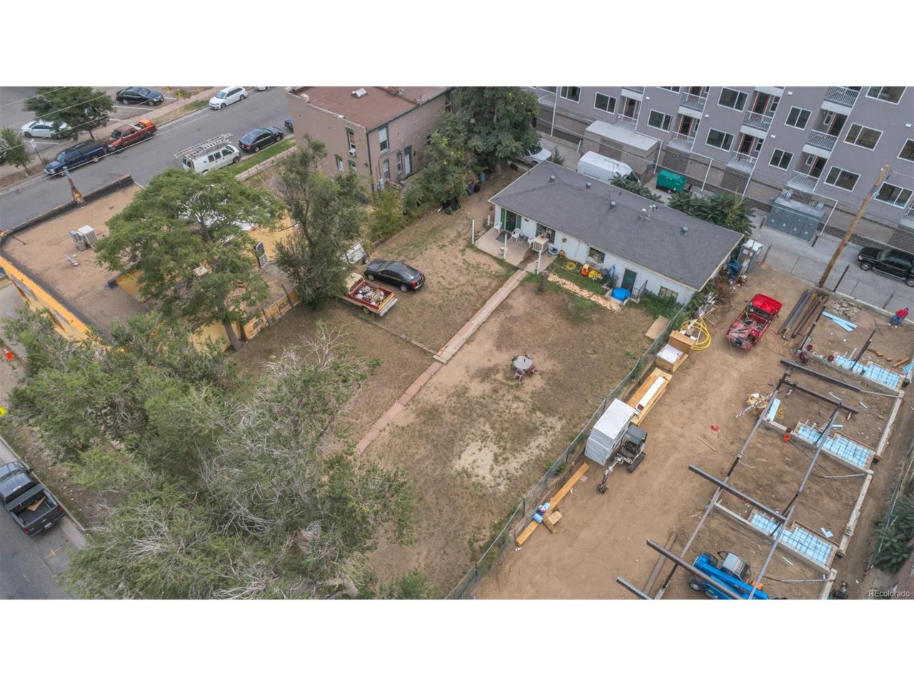 2920 26th Avenue - Photo 1