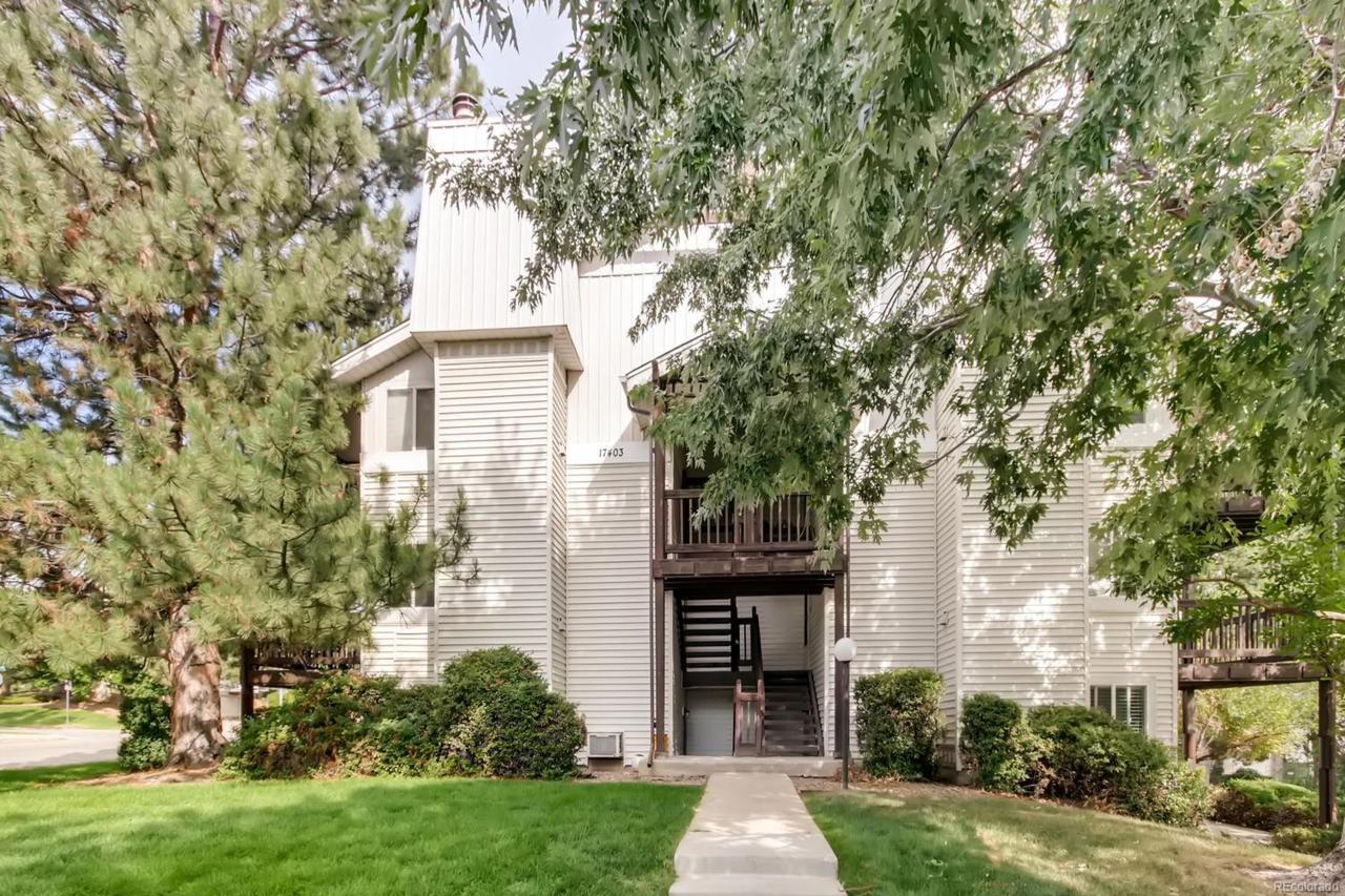 17403 Mansfield Avenue - Photo 1