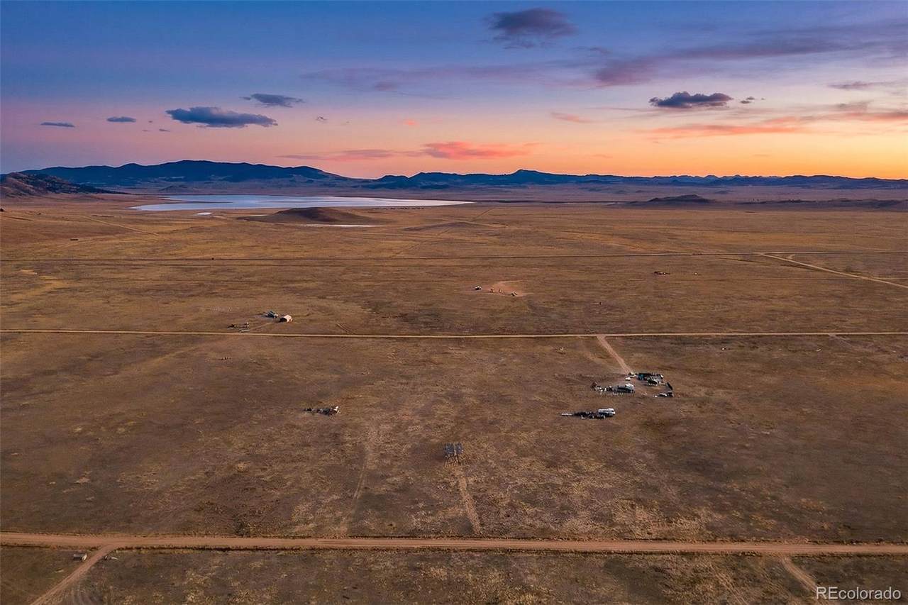 5372 Routt Road - Photo 1