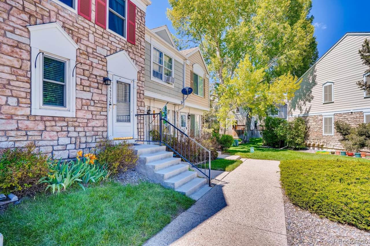 9539 Coal Mine Avenue - Photo 1