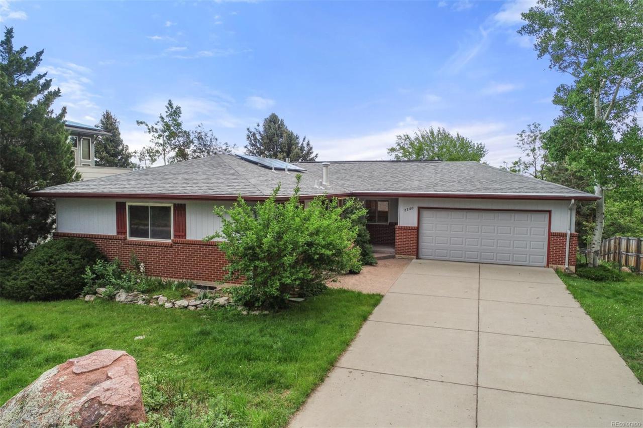 2140 Goddard Place - Photo 1